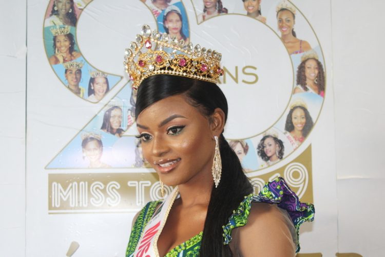 La Miss Togo Ichabatou Gnongbo Tchoro décroche son diplôme de Master (photo)