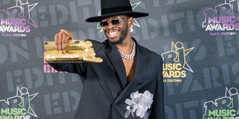 NRJ Music Awards : le message touchant de Dadju à ses fans
