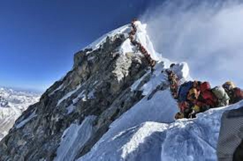 Le mont Everest a pris de la hauteur