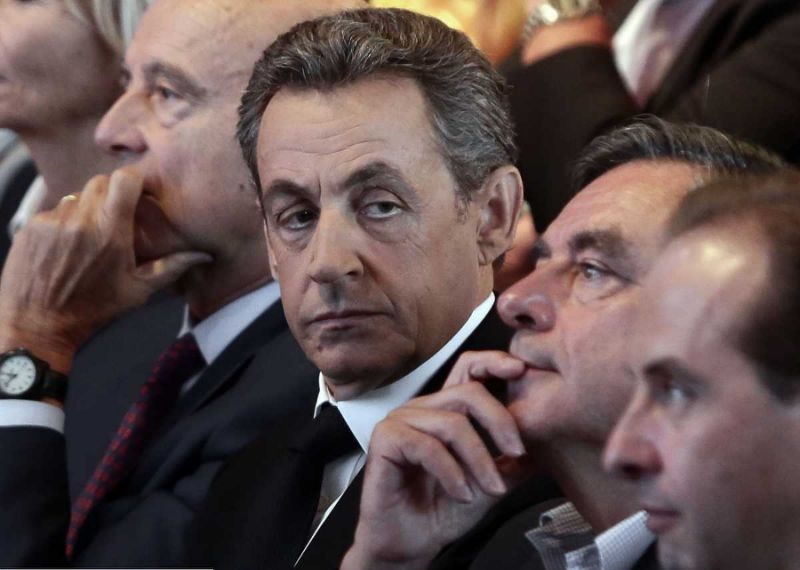 Cette erreur de SMS de François Fillon qui a surpris Nicolas Sarkozy