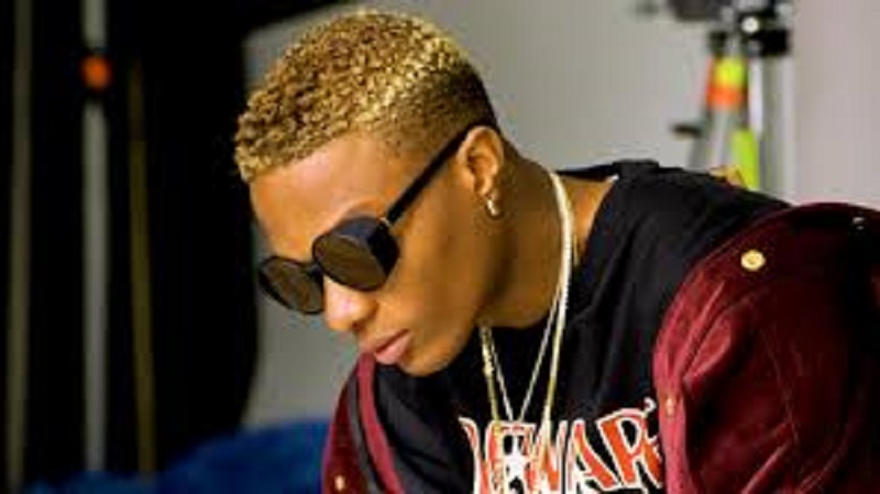Wizkid : un escroc gagne plus de 40 millions par mois en copiant l’artiste