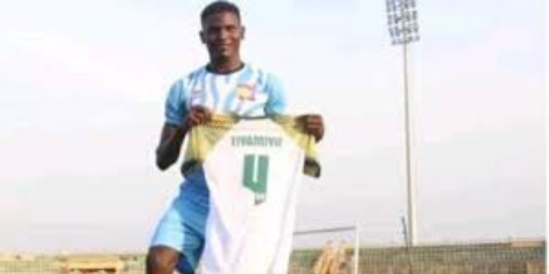 Nigeria : mort du footballeur Tiyamiyu Kazeem ; un officier de  police  soupçonné