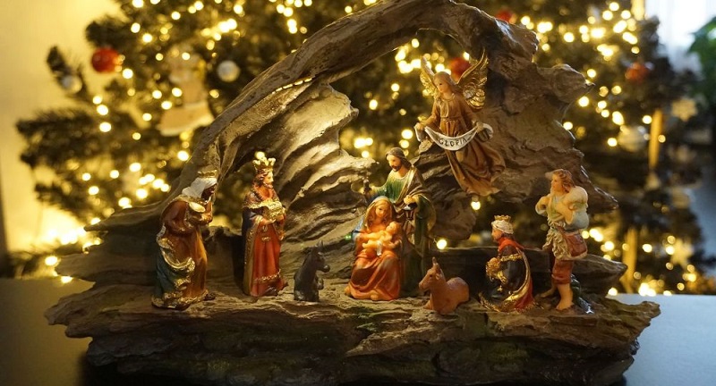 Noël célébré avec un petit Jésus noir dans la cathédrale de Palerme au nom de la diversité (images)