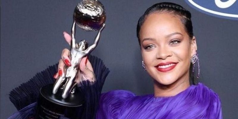 « Nous pouvons réparer ce monde ensemble » ; ce discours engagé de Rihanna émeut la planète