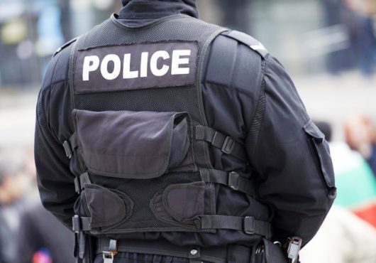 N’utilisez la force qu’en cas d’extrême nécessité !