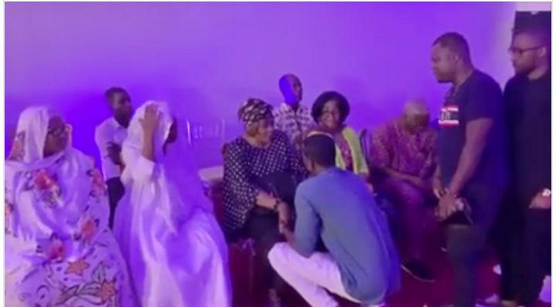 Obsèques de DJ Arafat : Barabas (Toofan) est allé saluer la famille (Vidéo)