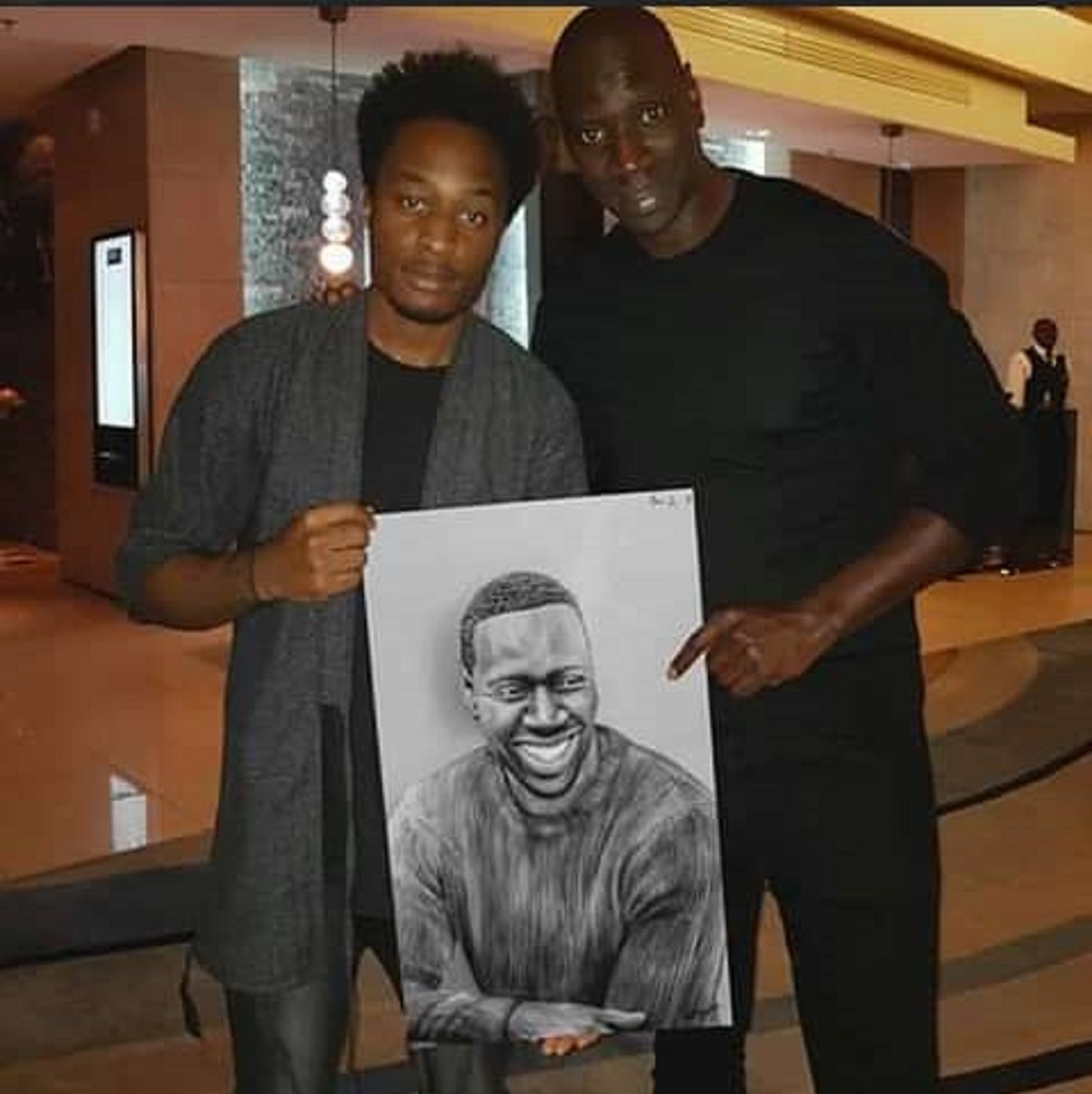 Omar Sy : le comédien honoré par un artiste béninois (photo)