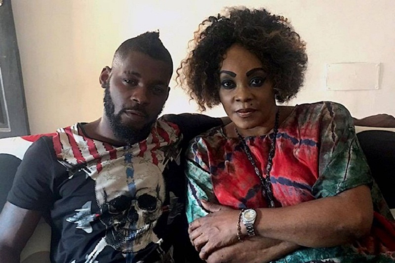 Oubliée par son fils, la mère d’Arafat Dj se tourne vers Sérey Dié