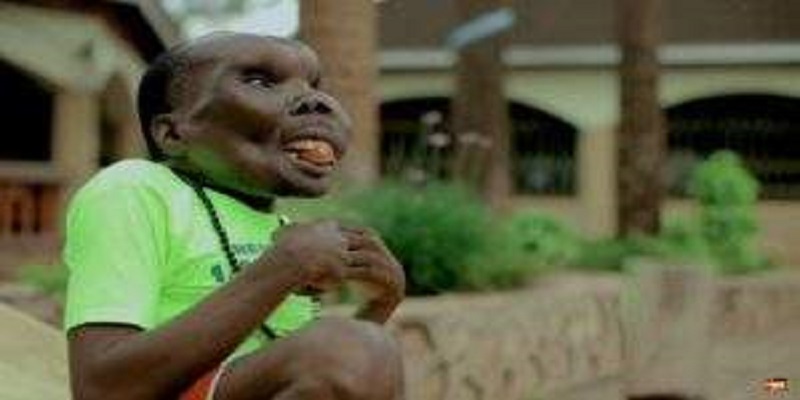 Ouganda : l’homme le plus laid épouse sa 3e femme