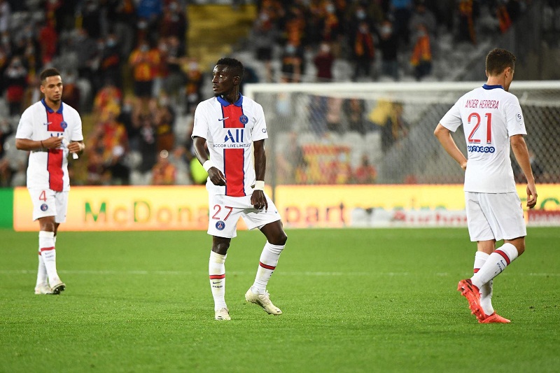 PSG : Gueye refuse d’être poussé dehors par Herrera et Draxler