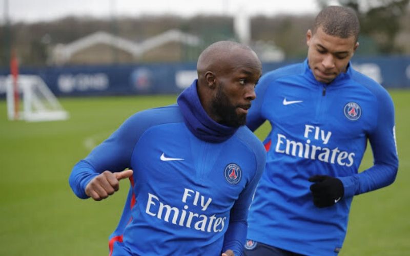 PSG : Kylian Mbappé regrette le départ de Lassana Diarra