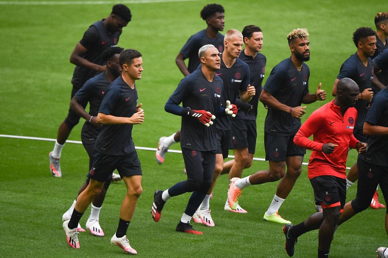 PSG : La décision choc d’Al-Khelaïfi, 10 joueurs en vente !