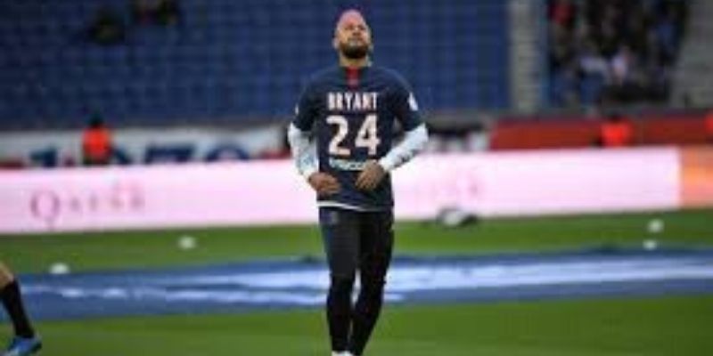 PSG-Montpellier : bel hommage de Neymar et du Parc des Princes à Kobe Bryant