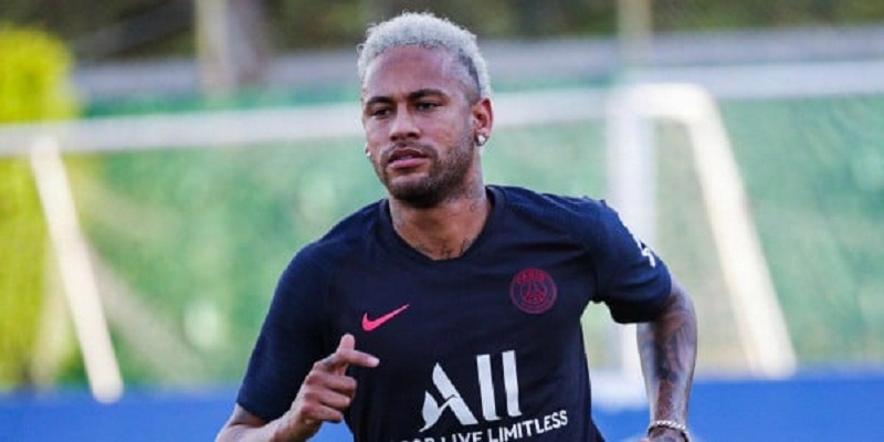 PSG : le club prêt à lâcher Neymar, mais à une condition
