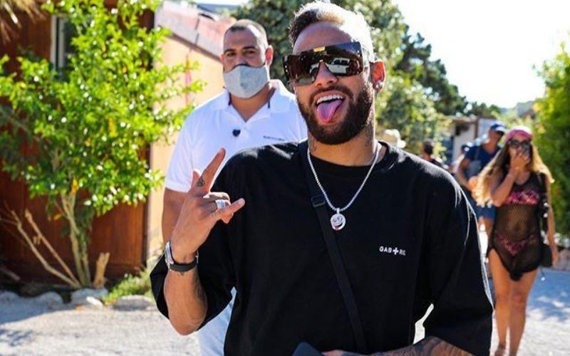 PSG : l’incroyable salaire que verse Neymar à ses amis