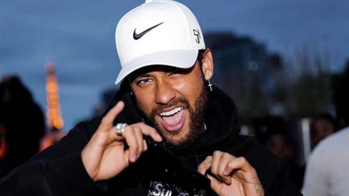 PSG : la fête de Neymar continue de faire parler au Brésil