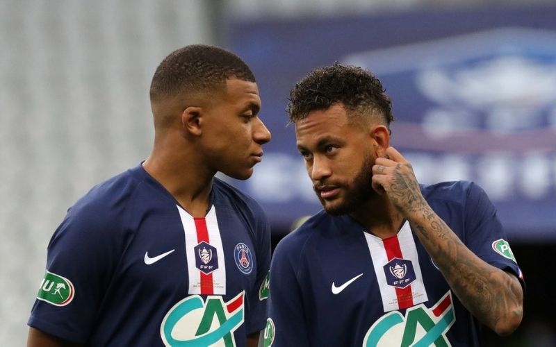 PSG : les privilèges accordés à Neymar et Mbappé enragent un taulier du vestiaire