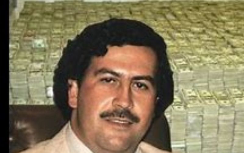 Pablo Escobar : la grosse somme découverte par son neveu dans sa cache