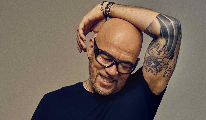 Pascal Obispo : les confidences inattendues du chanteur sur la chirurgie esthétique