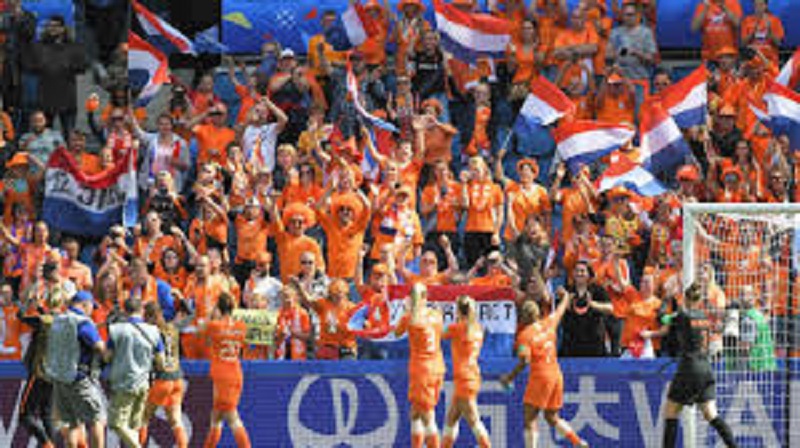 Pays-Bas : le public autorisé dans les stades de football