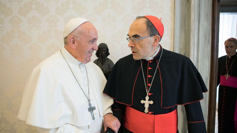 Pédophilie dans l’Église catholique : le pape François refuse la démission du Cardinal Barbarin