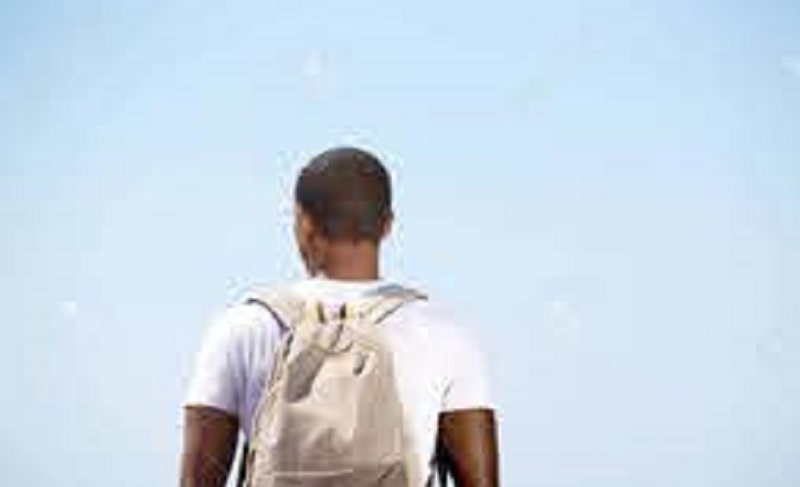 Pensant acheter un film pour adulte, il tombe sur un film de « Jésus » (vidéo)