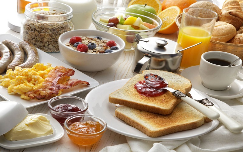 Petit déjeuner : ce qu’il faut manger pour être en forme