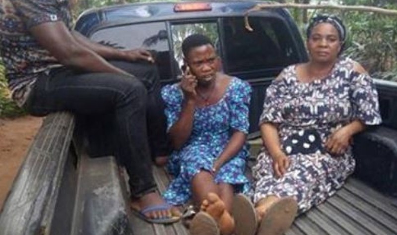 [Photo] 2 femmes arrêtées pour avoir vendu un bébé de 2 jours