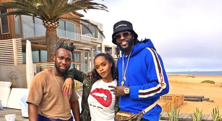 [Photo] Des vacances méritées pour Emmanuel Adébayor et Dillish