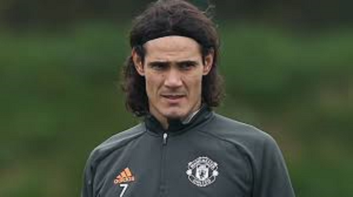 Premier League : Edinson Cavani réagit à sa suspension