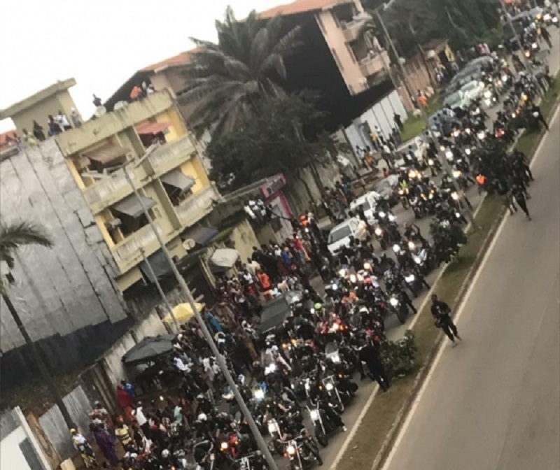 Près de 400 motards rendent hommage à DJ Arafat : Didier Drogba sur les lieux