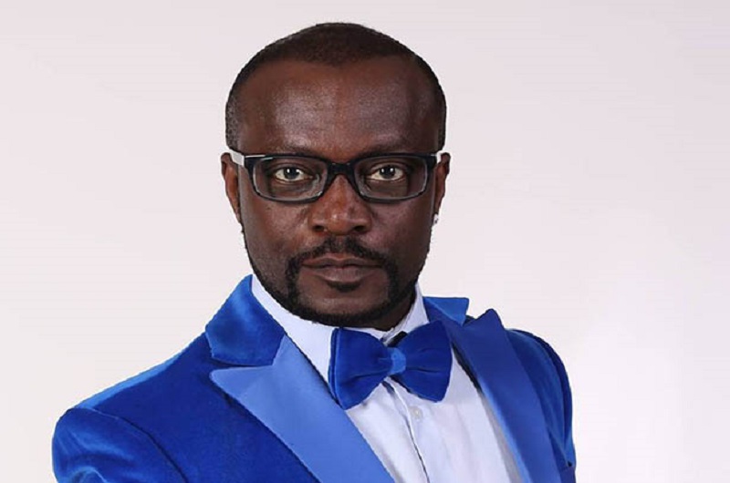 « Meiway tu exagères, tu… » : le chanteur ivoirien sème la pagaille sur la Toile pour ce détail