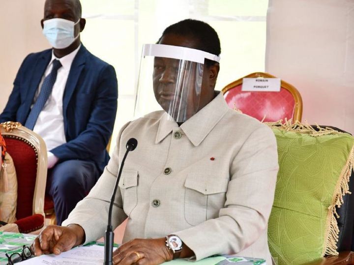 Présidentielle en Côte d’ivoire : Henri Konan Bédié a écrit à Emmanuel Macron