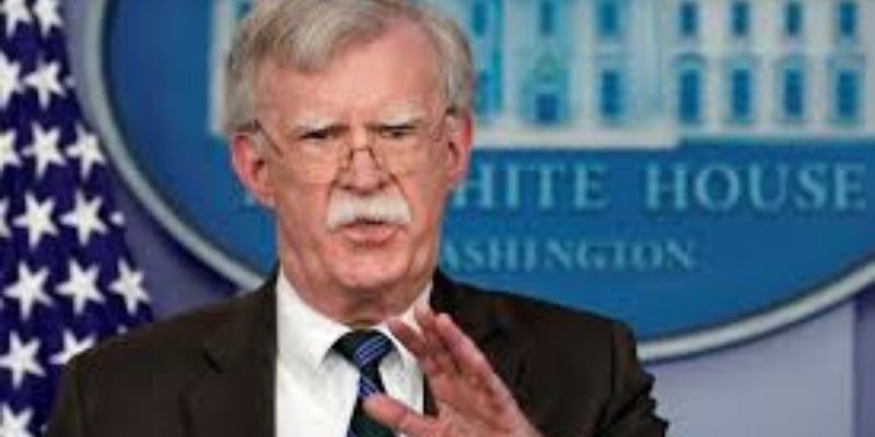 Procès en destitution de Trump: l’ex-conseiller John Bolton prêt à témoigner