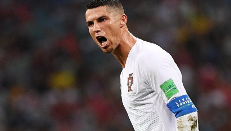 Quand Ronaldo fait comprendre à son entraîneur qu’il n’aime pas sortir en plein match
