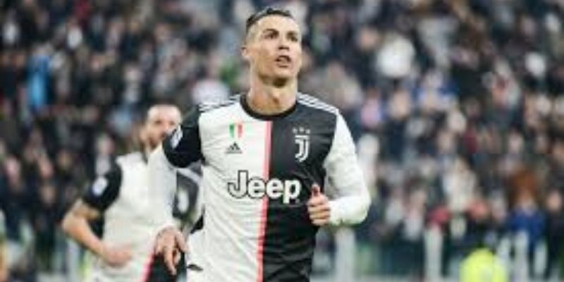 Juventus : Cristiano sur le banc, la justice ordonne d’indemniser les fans