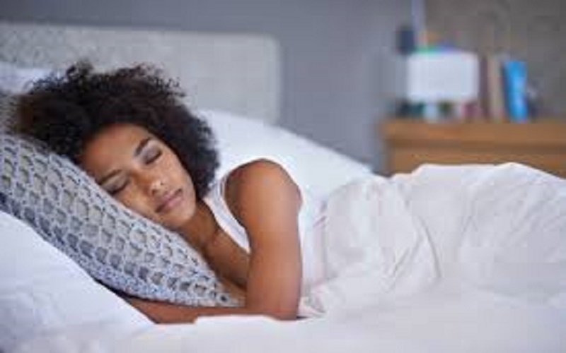 Voici la pire chose que vous faites avant de vous coucher