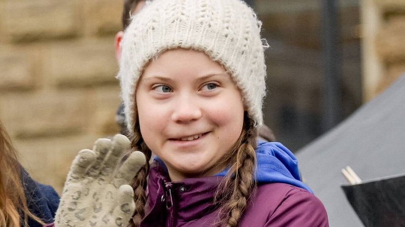 Un bug de Facebook a-t-il révélé que le père de Greta Thunberg  écrivait à la place de sa fille ?