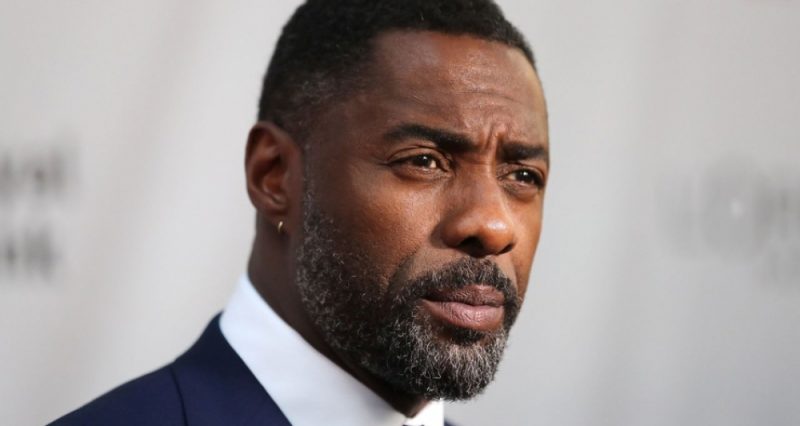 Idris Elba remercie le Prince Charles d’avoir lancé sa carrière