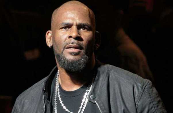 R. Kelly / Accusations de viol : une série documentaire veut relater les témoignages des accusateurs (vidéo)