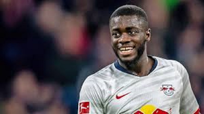RB Leipzig : Dayot Upamecano bientôt fixé sur son avenir