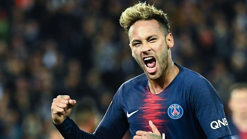 PSG : Neymar cite les 5 joueurs qui composent son ‘équipe de rêve!