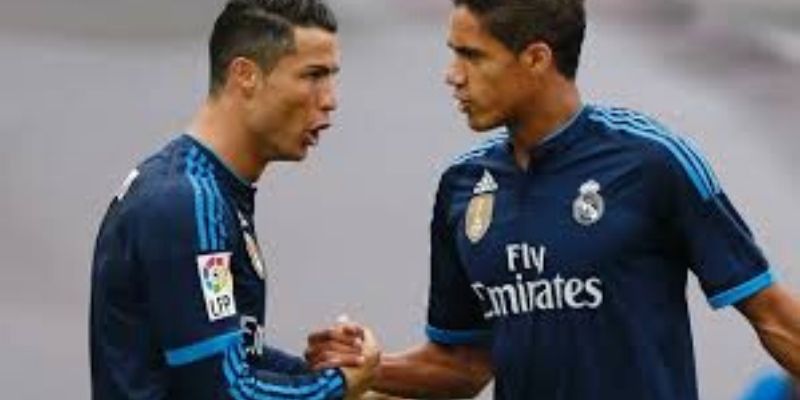 Real Madrid : Varane évoque son admiration pour Cristiano Ronaldo