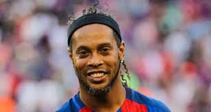 Récemment sorti de prison, Ronaldinho fait une annonce à son public