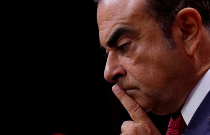 Evasion de Carlos Ghosn : ce que révèlent les images d’une caméra de vidéosurveillance