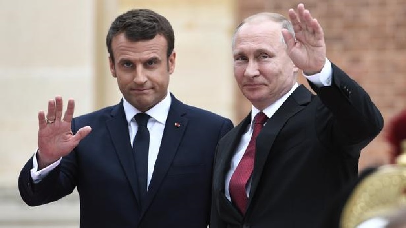 Guerre en Ukraine : Vladimir Poutine donne ses exigences à Macron
