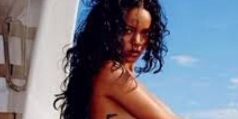 Rihanna : ces clichés sexy pour célébrer ses 32 ans
