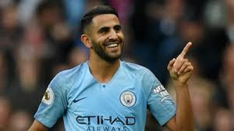 Manchester City : Mahrez dément toute dispute avec De Bruyne