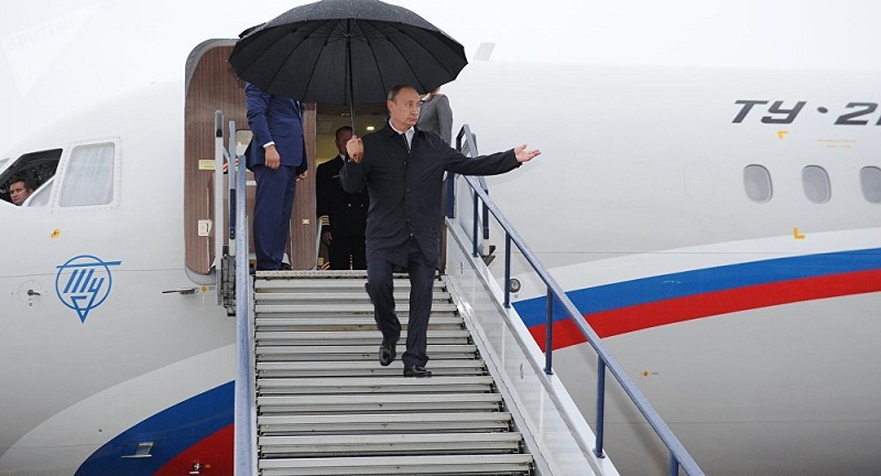 Russie : Le pilote de Poutine refuse de changer de cap et pose l’avion présidentiel à l’aveuglette