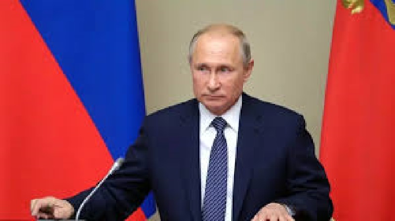 Russie : Poutine annonce l’enregistrement du premier vaccin contre le Covid-19